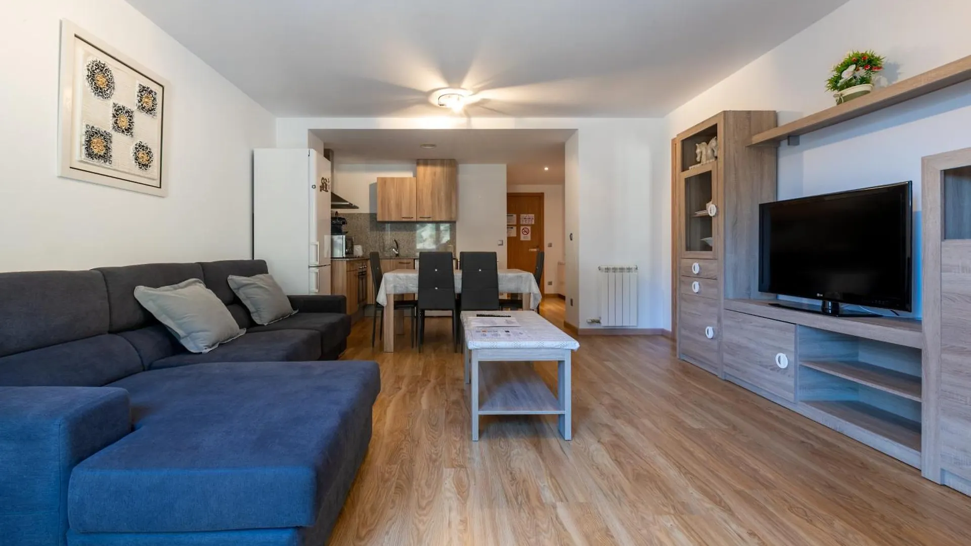 Apartamento El Riu En Arinsal